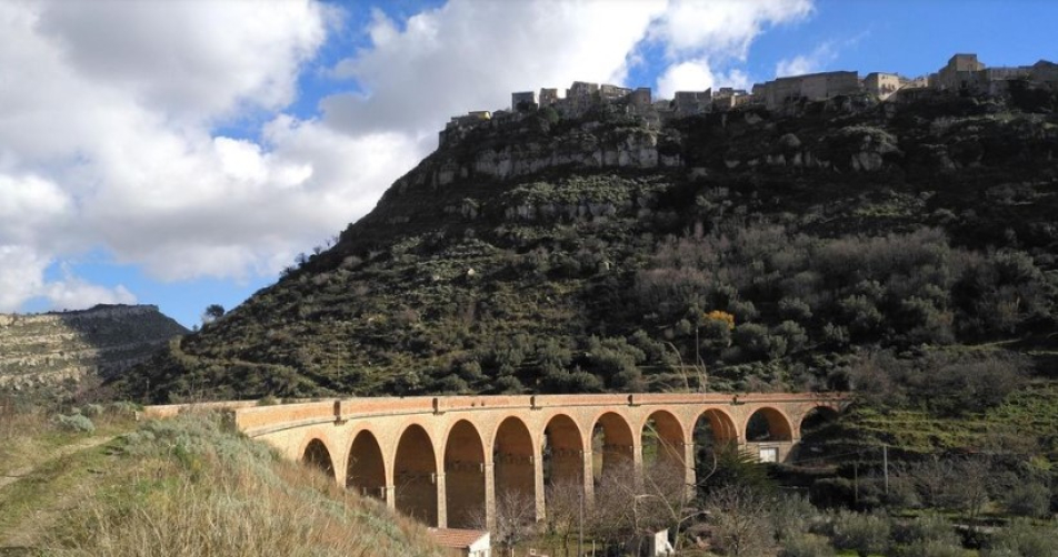 TREKKING NEL CUORE DELLA SICILIA